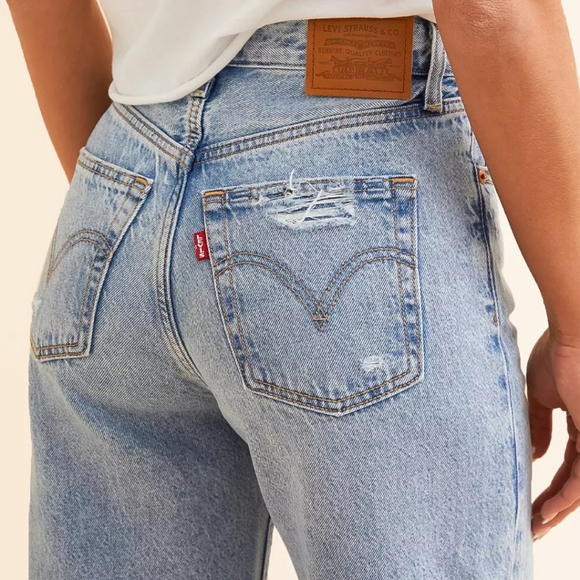 Levi's Ribcage Wide Leg Jean - Picture 4 of 7